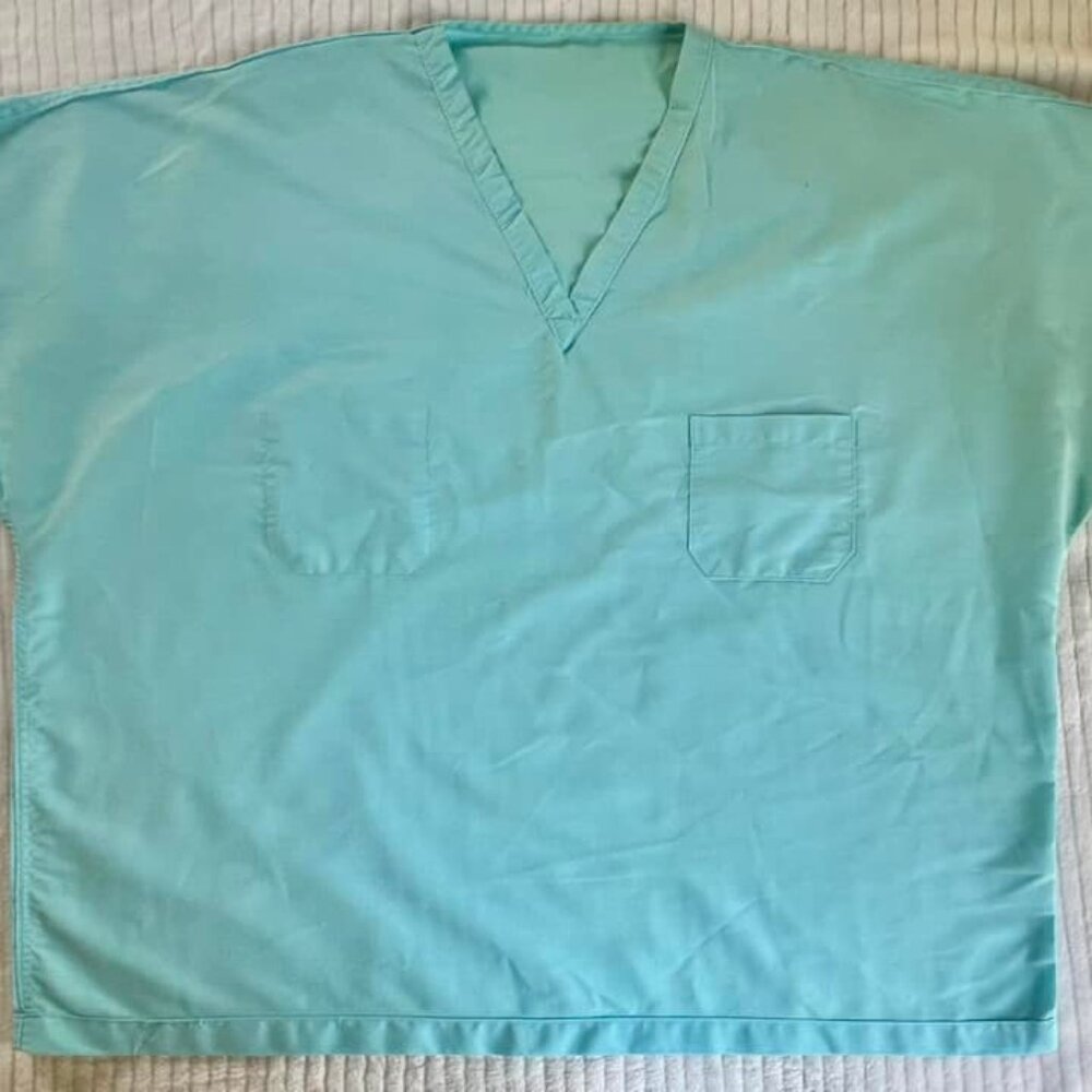 Men's Size 4XL Blue V-Neck Scrub Top